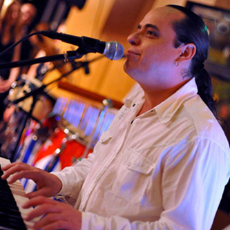 Alexander Rivero Trimiño